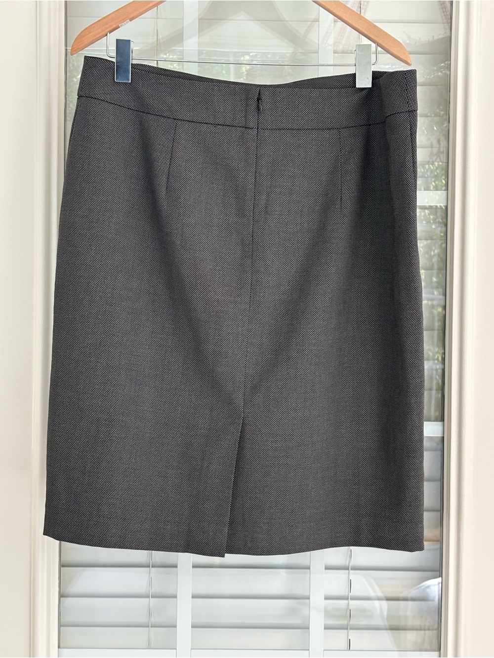 Ann Taylor, Charcoal ,Pencil Skirt, lined, size 14